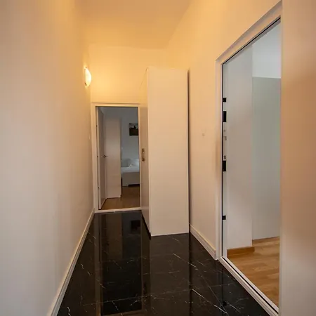 Serene Bulbuder * Belgrade