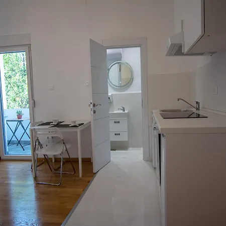 Апартаменты Serene Bulbuder