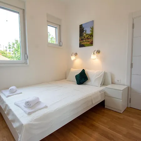 Апартаменты Serene Bulbuder Белград