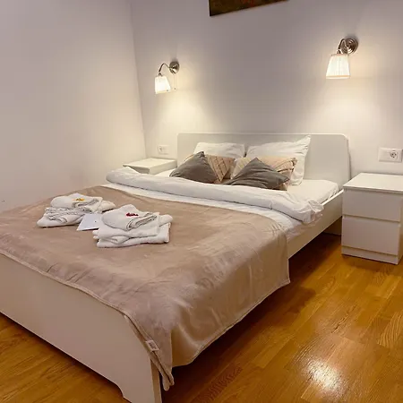 Serene Bulbuder Apartament