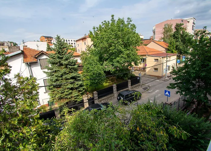 Serene Bulbuder Apartament *