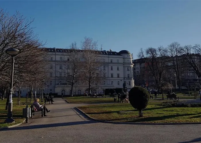 Serene Bulbuder Belgrád